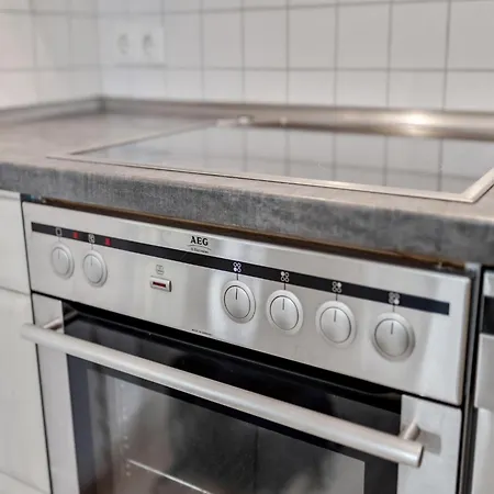 Apartment In Medebach Near Kuestelberg Ski Lift, Cleaning Included 아파트 메데바흐