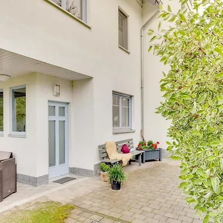아파트 Apartment In Medebach Near Kuestelberg Ski Lift, Cleaning Included 메데바흐