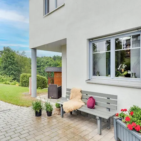 아파트 Apartment In Medebach Near Kuestelberg Ski Lift, Cleaning Included 메데바흐